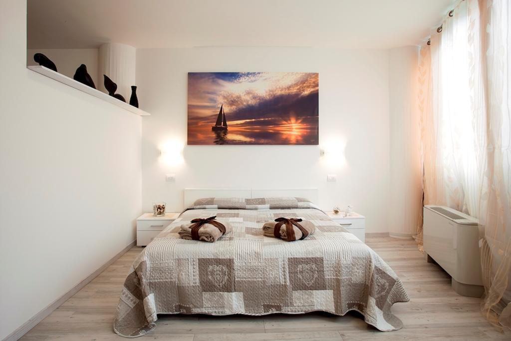 Residence Ferrucci Prato  Rum bild